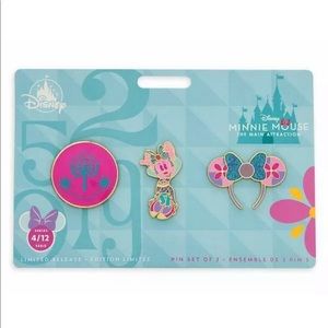 Minnie Mouse Main Attraction Pin Set